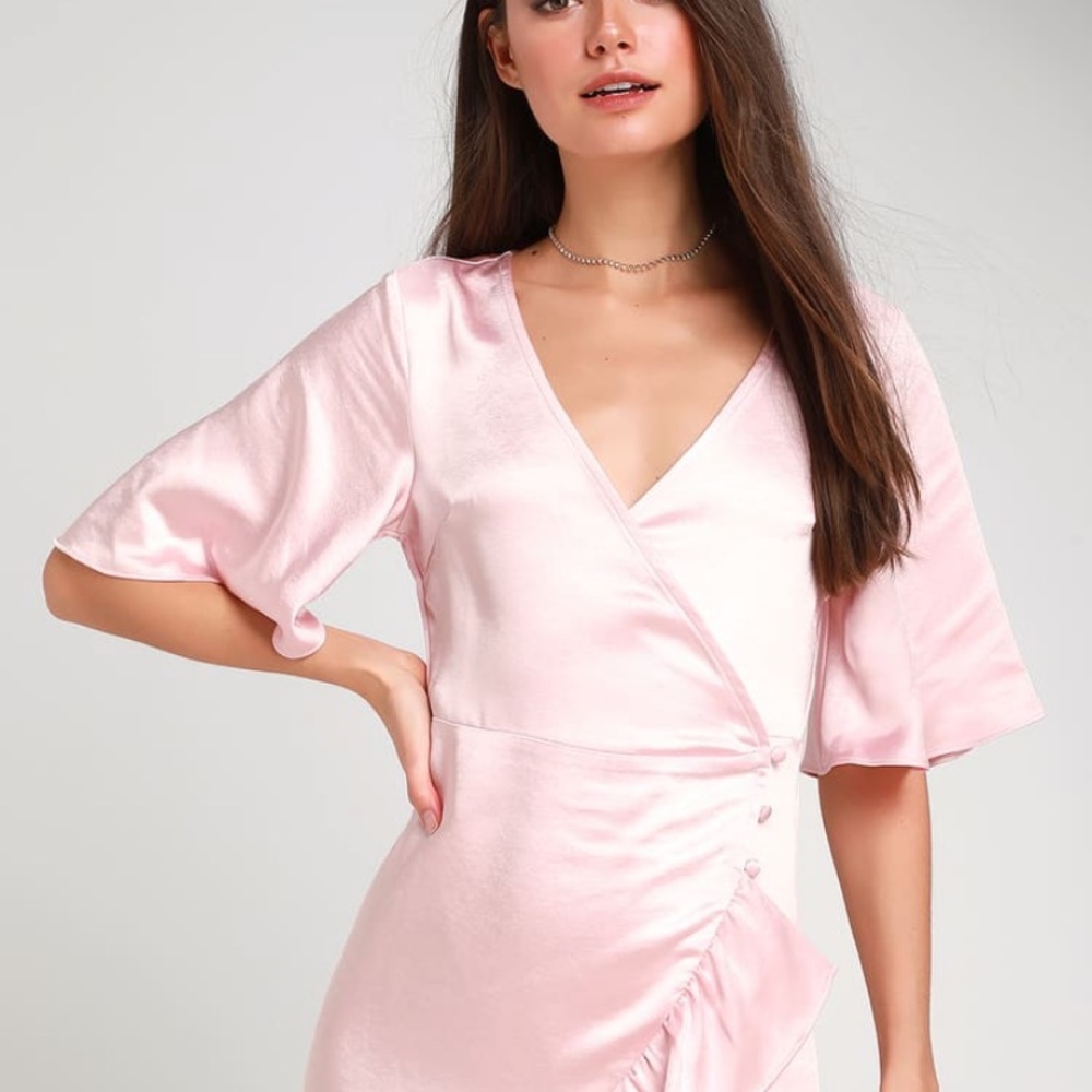 NWT: lulus blush satin mini wrap dress with buttons.